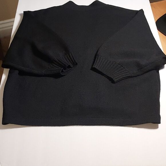 Vintage St. John Cardigan Black Button Up V Neck - Picture 11 of 11